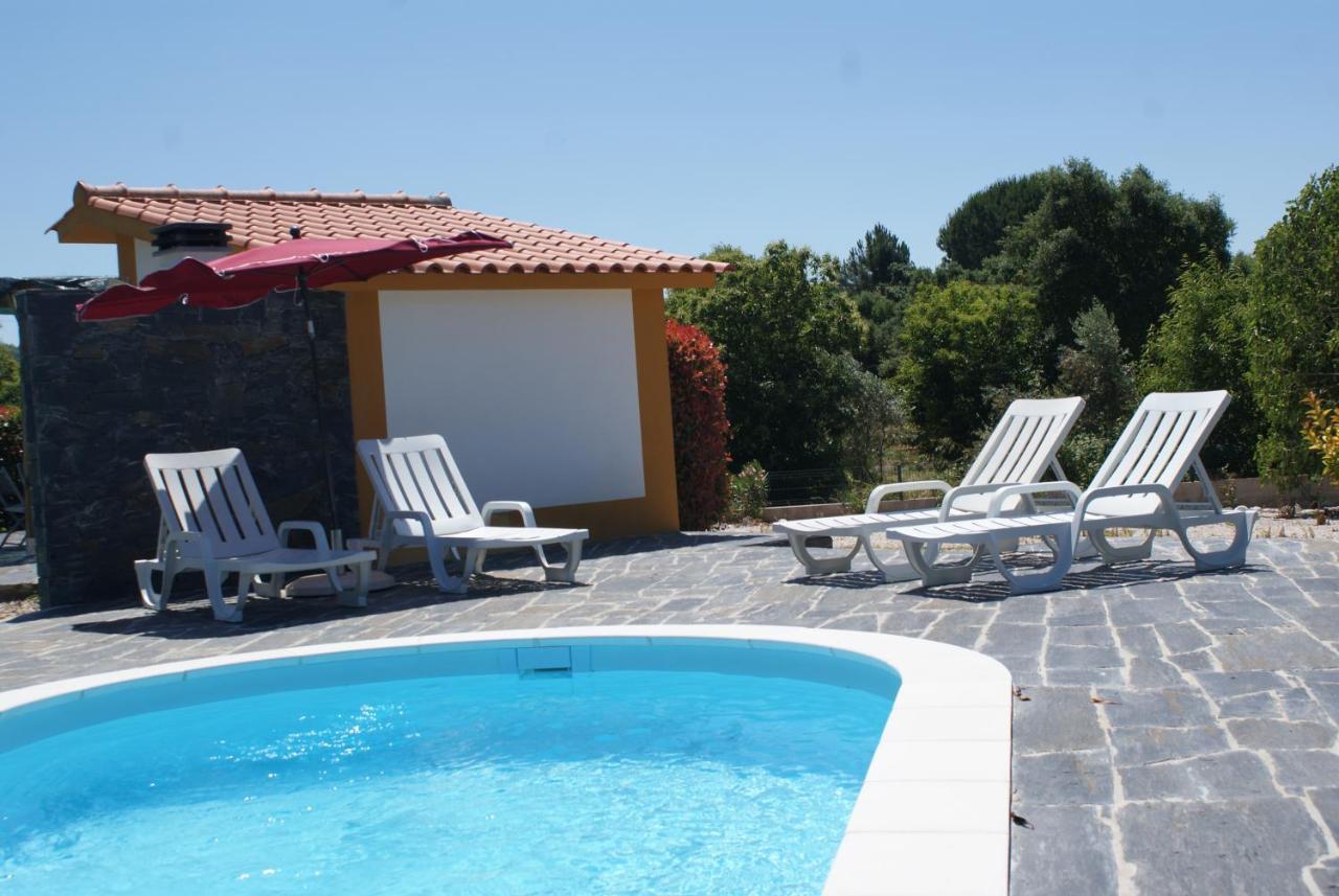 Gasthaus Casa Da Eira Em Dornes - Casa De Campo Familiar Com Piscina Exterior foto